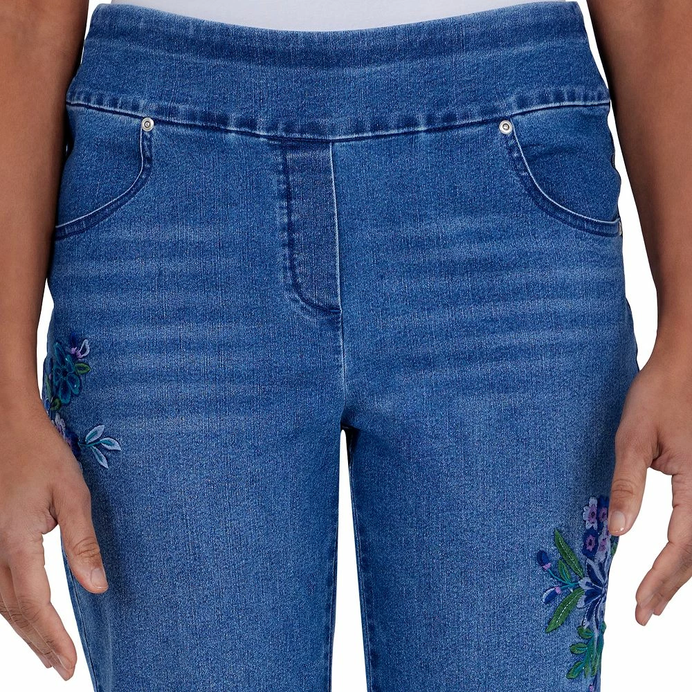 Women's Alfred Dunner Pull-On Super Stretch Embroidered Ankle Jeans 5 Women's Alfred Dunner Pull-On Super Stretch Embroidered Ankle Jeans - Image 5