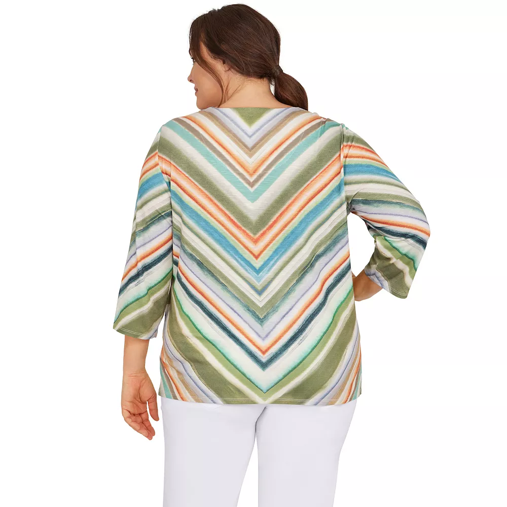 Plus Size Alfred Dunner Splitneck Chevron Print Top 2 Plus Size Alfred Dunner Splitneck Chevron Print Top - Image 2